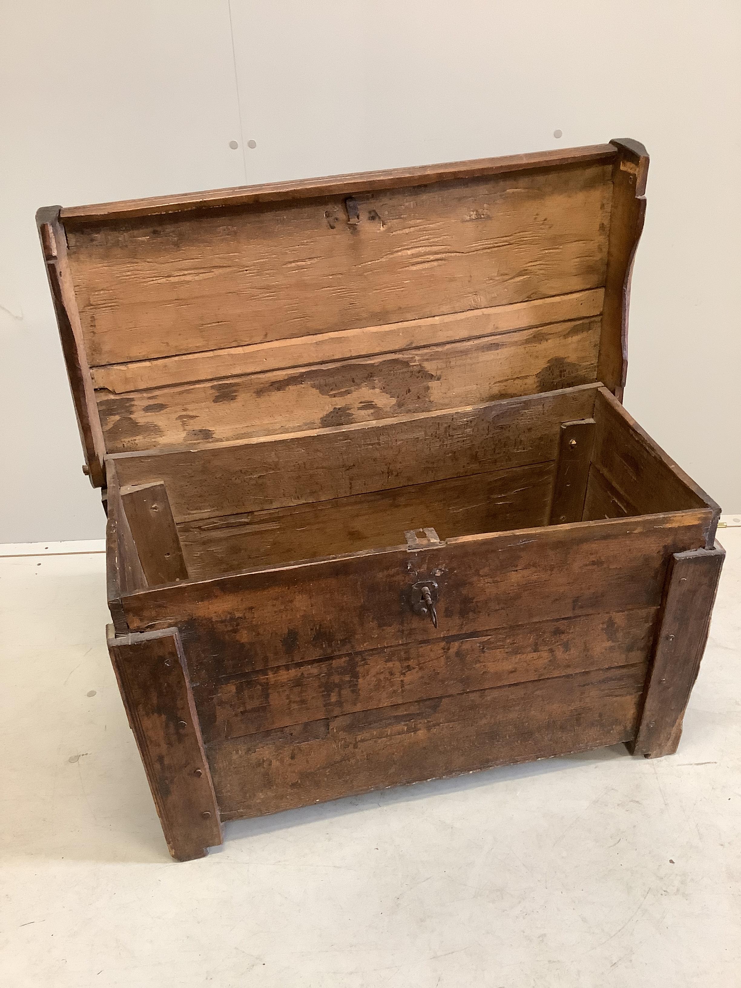 An 18th century Continental beech coffer, width 94cm, depth 47cm, height 54cm